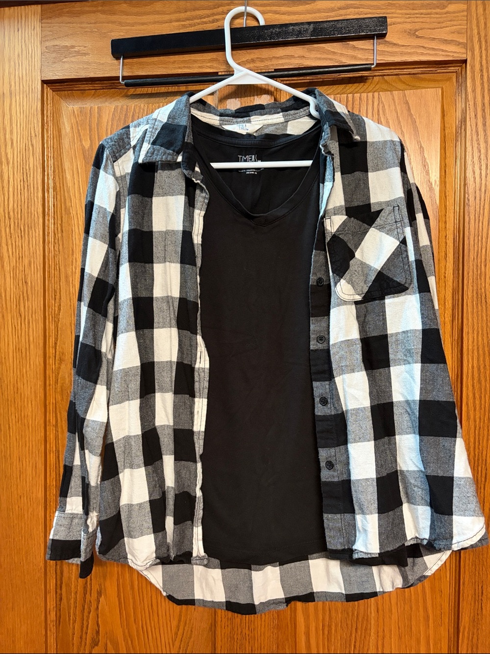 Time and Tru Black and White Buffalo Check Button-Down Shirt